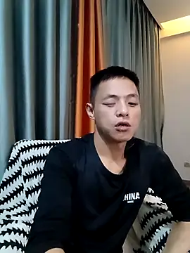 Tsia-Die online show from 12/18/25, 08:09