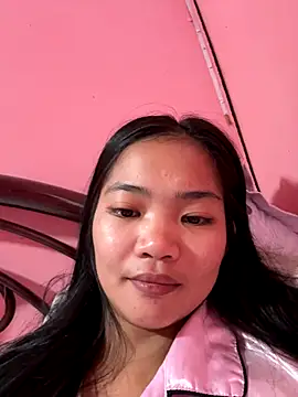 Snapshot of princess_janine chatting on 09/21/25, 10:44 princess janine online show from 09/21/25, 10:44
