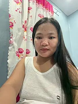 Snapshot of princess_janine chatting on 05/24/26, 01:49 princess janine online show from 05/24/26, 01:49