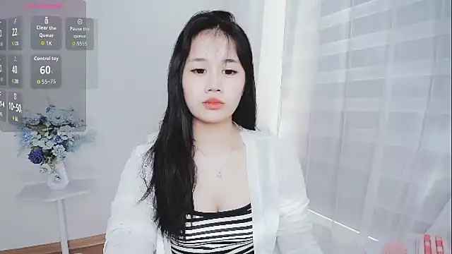 -Rose-Lucky- online show from 10/28/25, 01:20