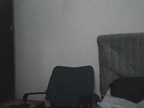Snapshot of morenocabro10 chatting on 10/11/25, 08:07 morenocabro10 online show from 10/11/25, 08:07