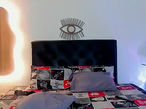 NoahDevil18 online show from 12/02/25, 04:07