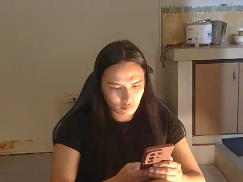 Snapshot of tsprettyslut69 chatting on 07/14/26, 10:21 tsprettyslut69 online show from 07/14/26, 10:21