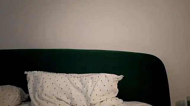 Kisacka online show from 11/22/25, 08:13