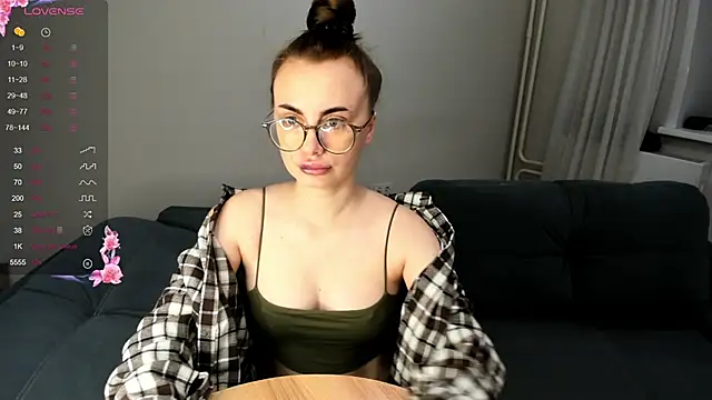 MewStella online show from 01/15/26, 08:34