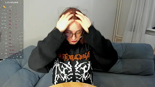 MewStella online show from 03/13/26, 02:34