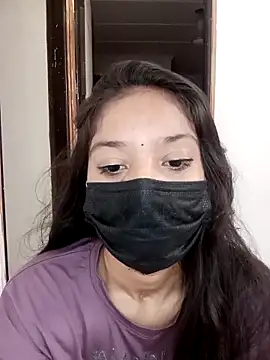 Cute Rakhi8 online show from 09/29/25, 04:39