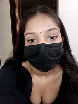 Cute Rakhi8 online show from 10/02/25, 03:57