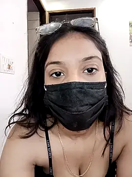 Cute Rakhi8 online show from 12/01/25, 05:01