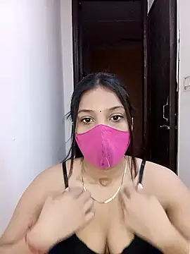 Cute Rakhi8 online show from 05/27/26, 06:10