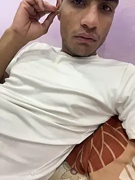 funny sexxx online show from 12/05/25, 06:22