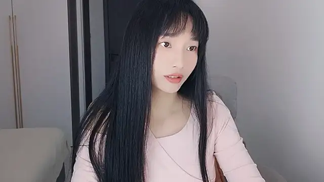 Snapshot of Lisa-3333 chatting on 03/21/26, 10:20 Lisa-3333 online show from 03/21/26, 10:20