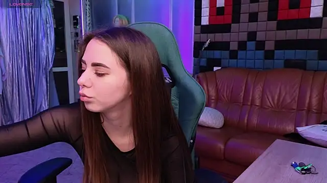 IvoryWood  online show from 11/29/25, 11:46