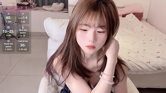 gougou77 online show from 03/26/26, 02:11