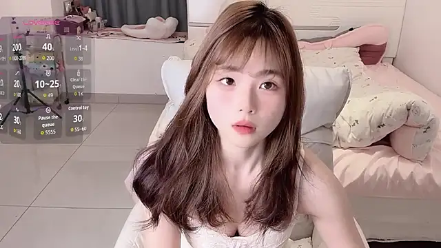 gougou77 online show from 03/27/26, 01:00