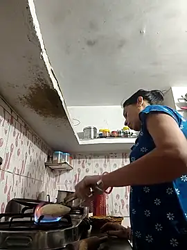 ISHANI-SINGH online show from 02/10/26, 02:26