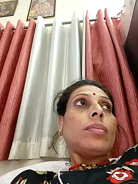 Snapshot of ISHANI-SINGH chatting on 04/09/26, 02:44 ISHANI-SINGH online show from 04/09/26, 02:44