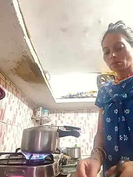 Snapshot of ISHANI-SINGH chatting on 05/15/26, 03:24 ISHANI-SINGH online show from 05/15/26, 03:24