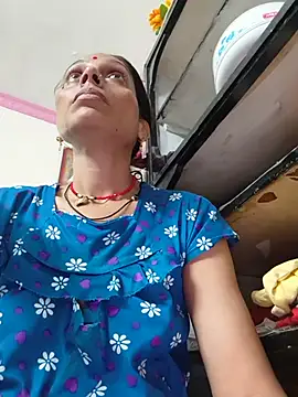 Snapshot of ISHANI-SINGH chatting on 05/15/26, 03:41 ISHANI-SINGH online show from 05/15/26, 03:41