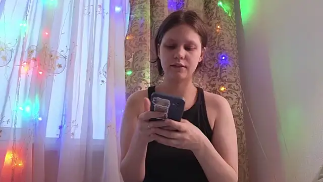 Lunliss online show from 02/22/26, 03:21