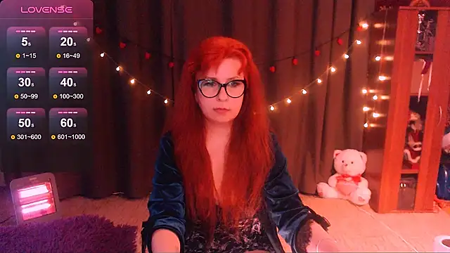 Snapshot of Crystal2207 chatting on 05/19/26, 01:56 Crystal2207 online show from 05/19/26, 01:56