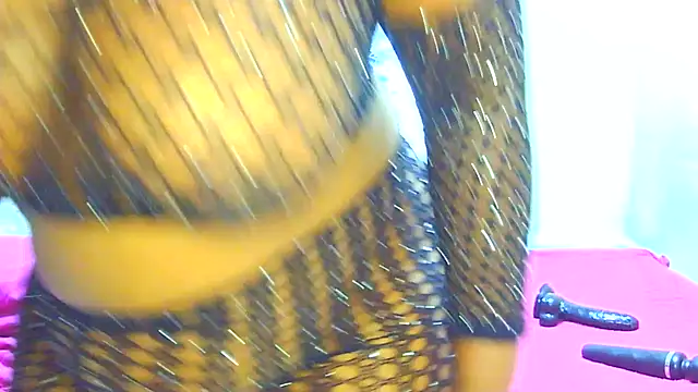 Black-Barbiexxc online show from 11/23/25, 06:08