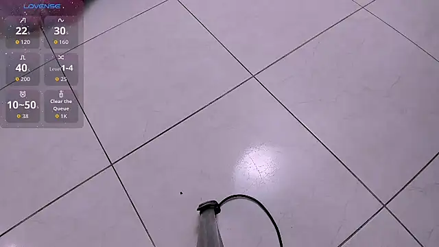 Snapshot of aria_and_tammy chatting on 10/07/25, 02:58 aria and tammy online show from 10/07/25, 02:58