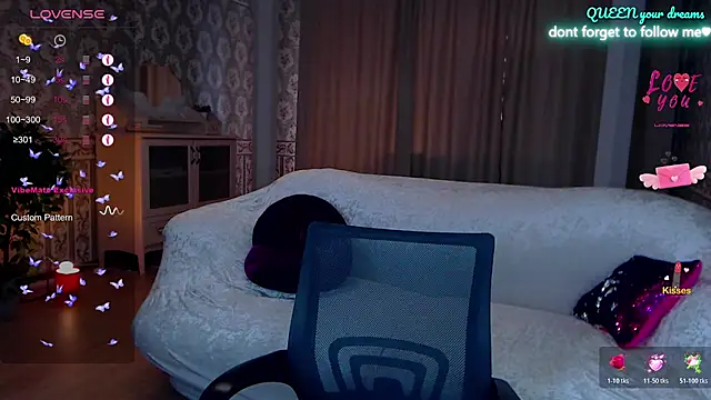 LiSinDoll online show from 04/15/26, 03:35