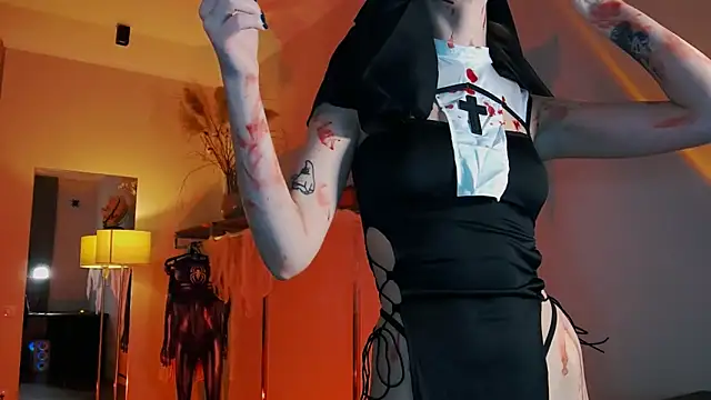 MariGven online show from 10/31/25, 03:24