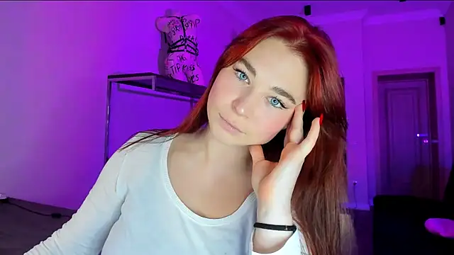 Meri Cutte online show from 11/17/25, 01:39