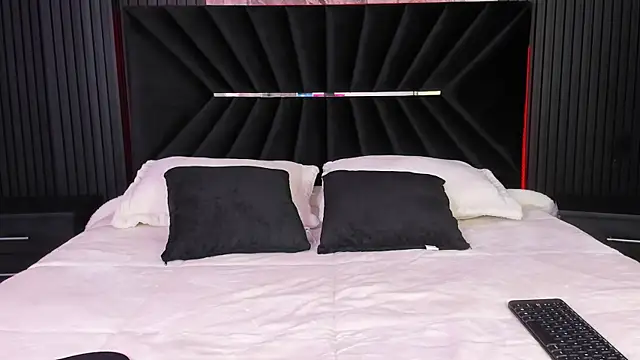 Bigsexxyass online show from 10/21/25, 07:20