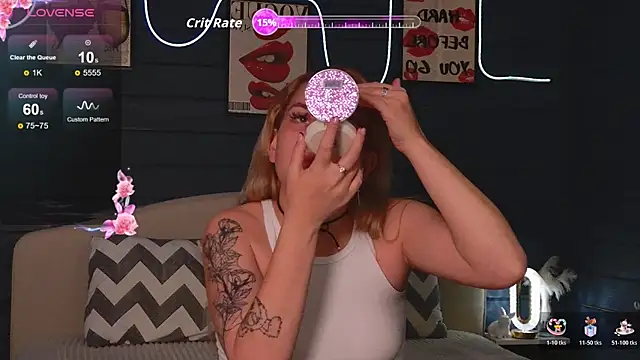 Crystal Jull online show from 11/02/25, 03:25