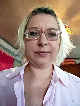 VikaKing online show from 05/28/26, 04:54