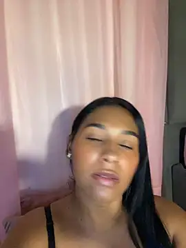 ericajohnson  online show from 05/07/26, 09:42