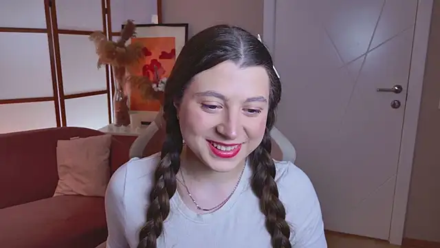 Queen Michelle  online show from 01/13/26, 09:09