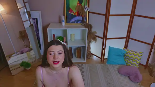 Queen Michelle  online show from 02/05/26, 09:08