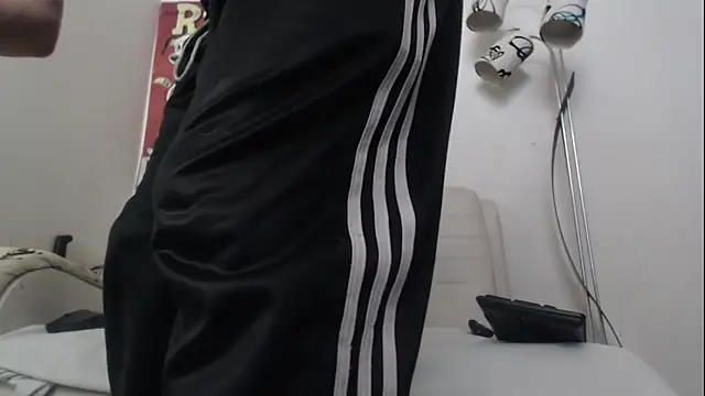 Thomasjons  online show from 02/05/26, 06:34