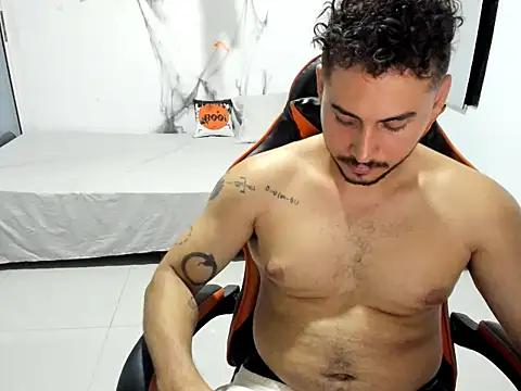 ashlan king online show from 11/10/25, 02:54