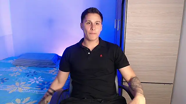 valentinosex1 online show from 10/31/25, 09:05