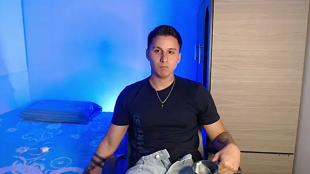 valentinosex1 online show from 12/02/25, 09:54