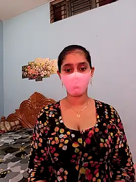 Cute Faria online show from 11/17/25, 02:39