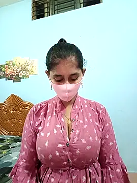 Cute Faria online show from 12/23/25, 03:37