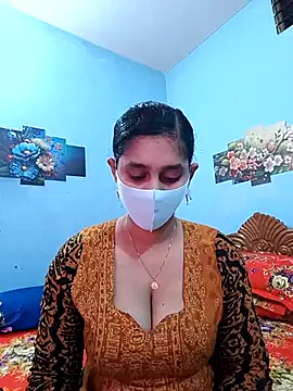 Cute Faria online show from 02/18/26, 04:41