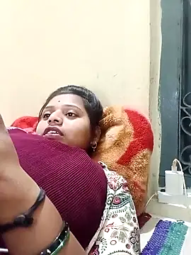 Hot crety online show from 02/17/26, 12:01