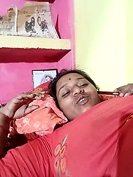 Hot crety online show from 04/01/26, 04:37