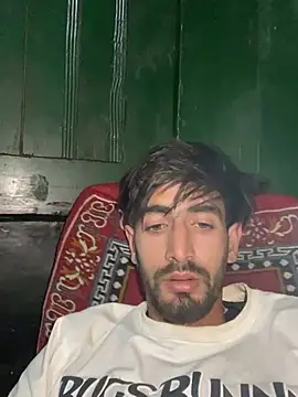 lyath3245 online show from 04/18/26, 07:58