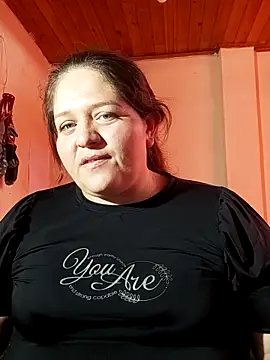 Daphne girlsex online show from 10/28/25, 02:42