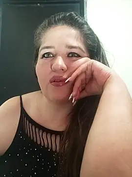 Daphne girlsex online show from 04/14/26, 03:34