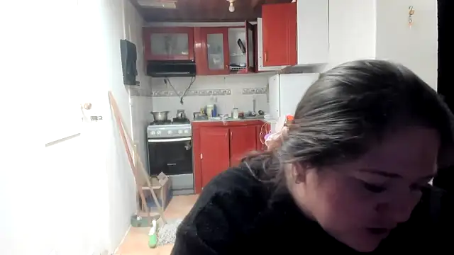 Daphne girlsex online show from 06/03/26, 02:33