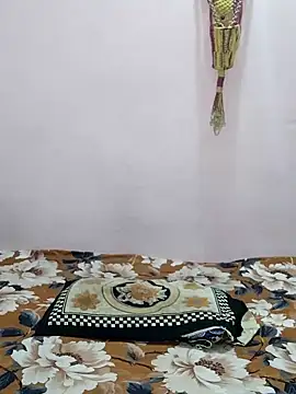 sneha bebo online show from 03/29/26, 03:23